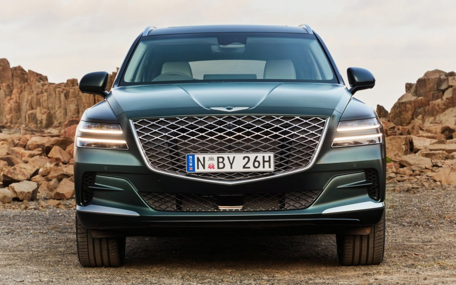 Comparison Genesis GV80 Prestige 2021 vs Kia Telluride XLine